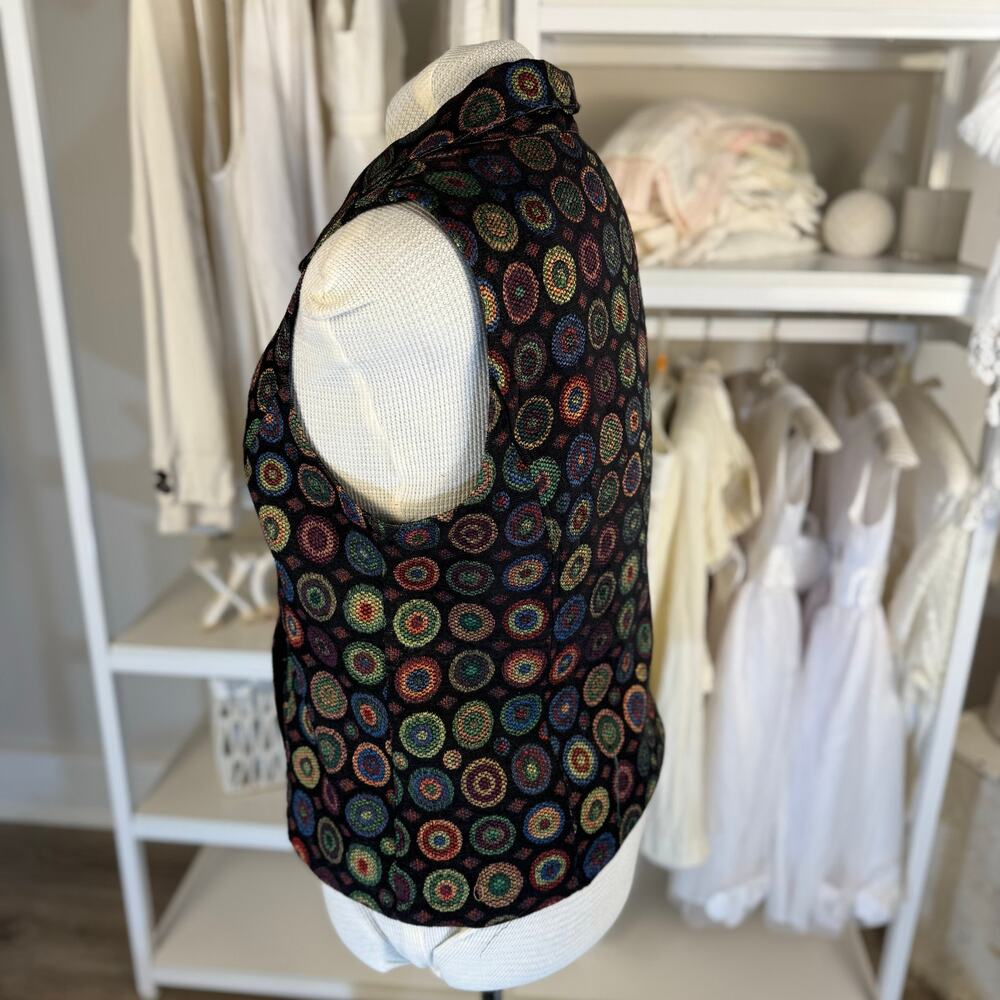 Colorful Patterned Women's Vest - Picture 2 of 9